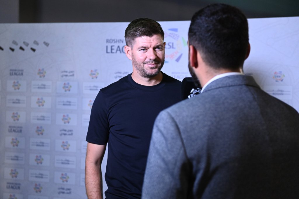 Steven Gerrard: “I’d like to sign Jude Bellingham for Al-Ettifaq…”